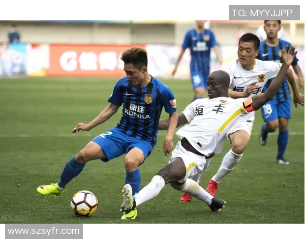 中超足球星卡拆解攻略全解析 如何获得稀有球员卡片技巧