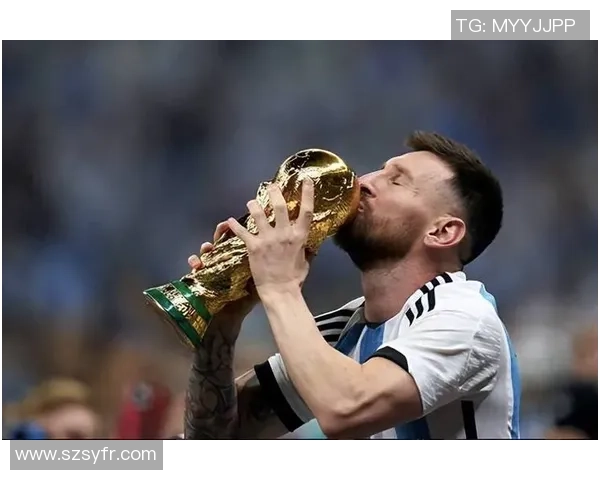 全球足球史上十大球星盘点：从贝利到梅西谁是最佳传奇