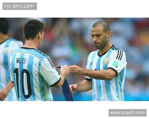 比利时足球明星高清图片集锦展现足坛巨星风采